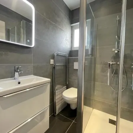 Loti Apartman *