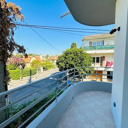 Loti Apartman